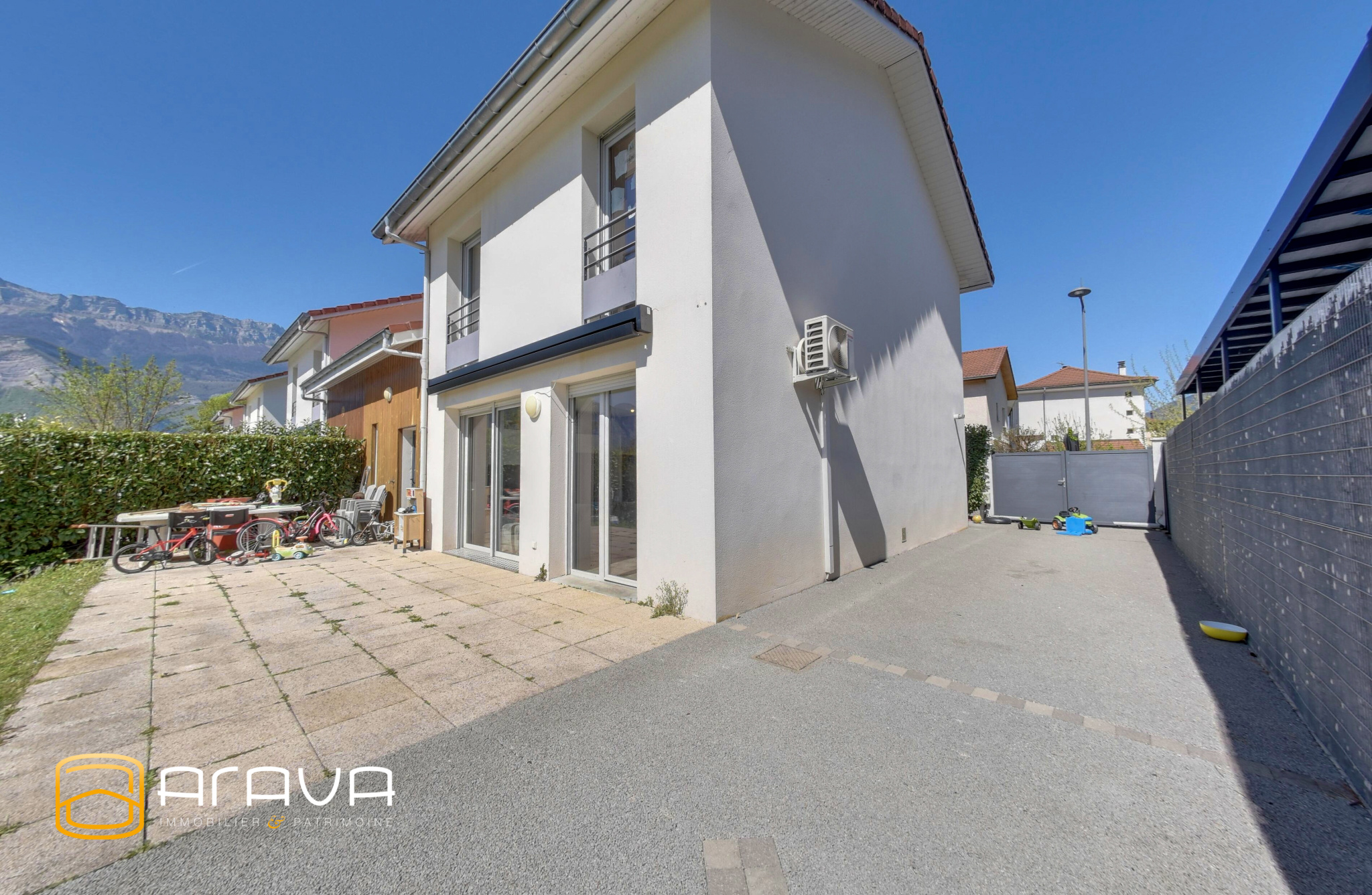 1218 - Photo 1